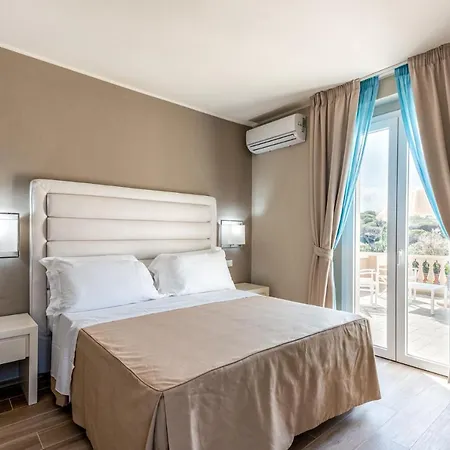 Hotel Bolgheri 4*
